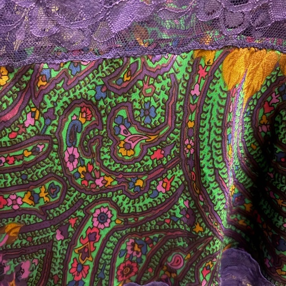 Victorias Secret Vintage Gold Label Lace Trim Multicolor Paisley Nightgown NWT!! - Picture 13 of 14